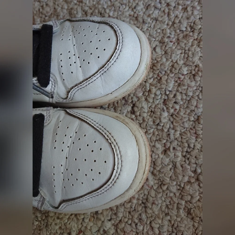 Nike Air Jordan 1 Mid TD 'White Arctic Orange' Sneakers size 13/1
